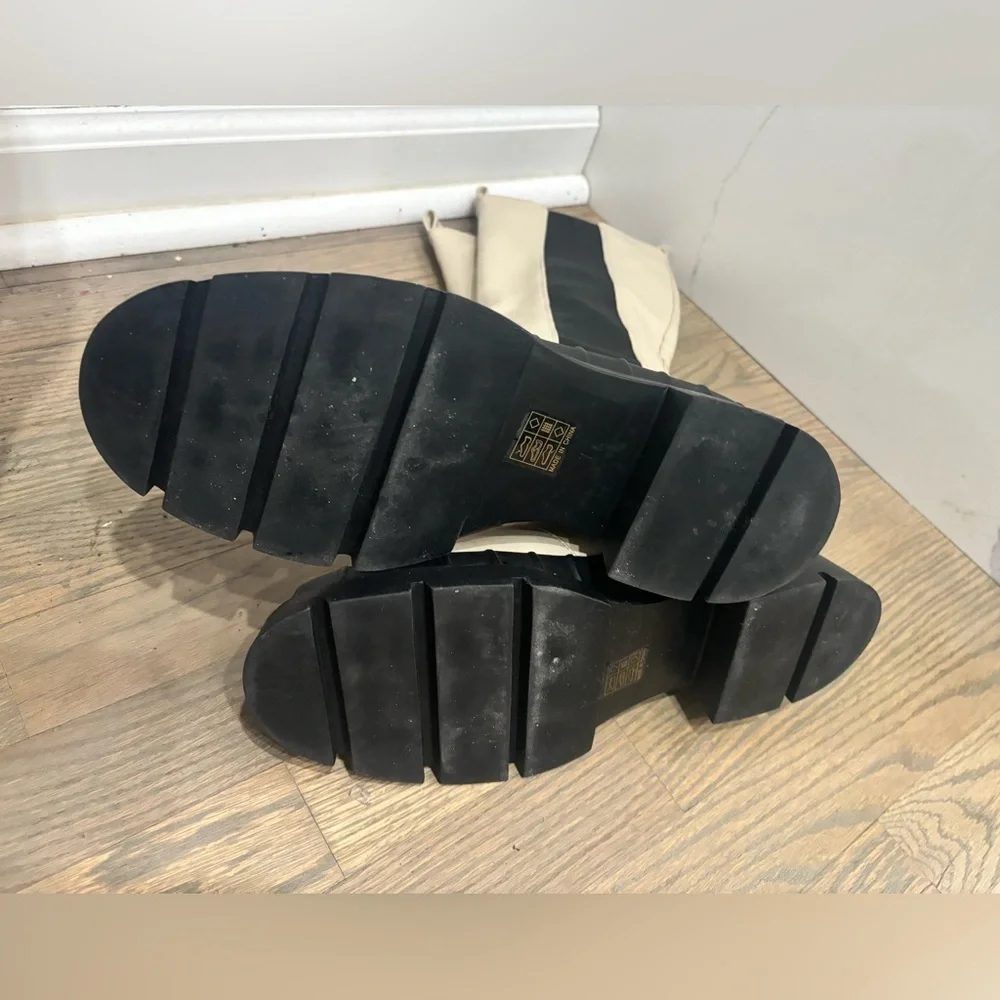 Nasty Gal Tan Platform Chunky Boots size 7